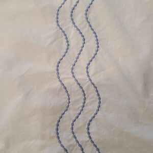 Gorgeous Matouk twin duvet cover